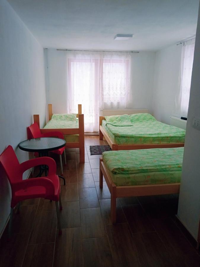 Domacinstvo Kod Gere Bed and Breakfast Crni Vrh Εξωτερικό φωτογραφία